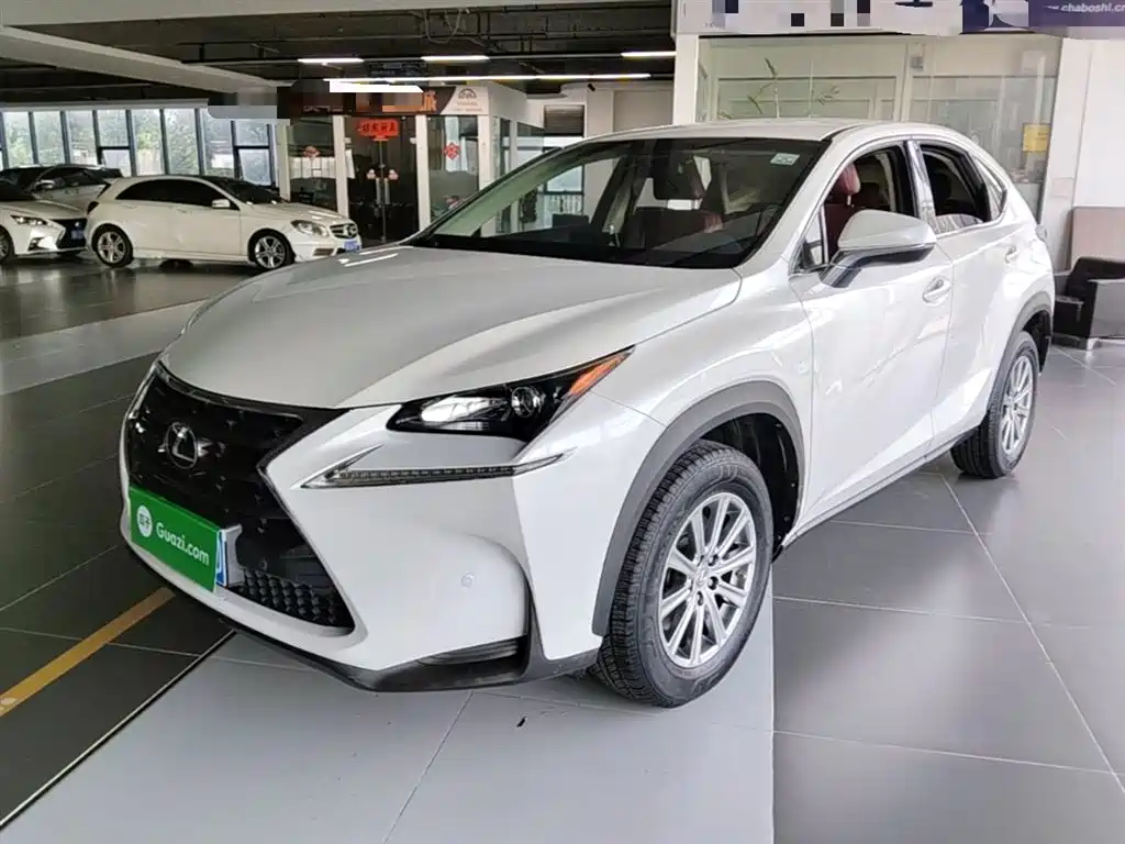 Lexus NX 2015 200 FWD Premium фото 2
