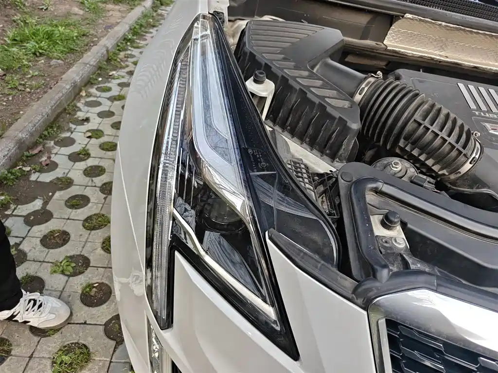 Cadillac XT5 2020 28T AWD Luxury Model фото 21