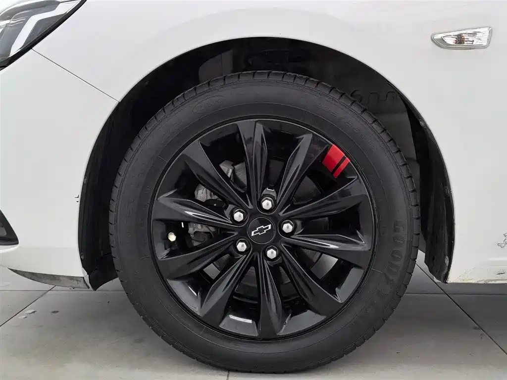 Chevrolet Monza 2019 Redline 320T DCT Joy Edition China VI фото 17