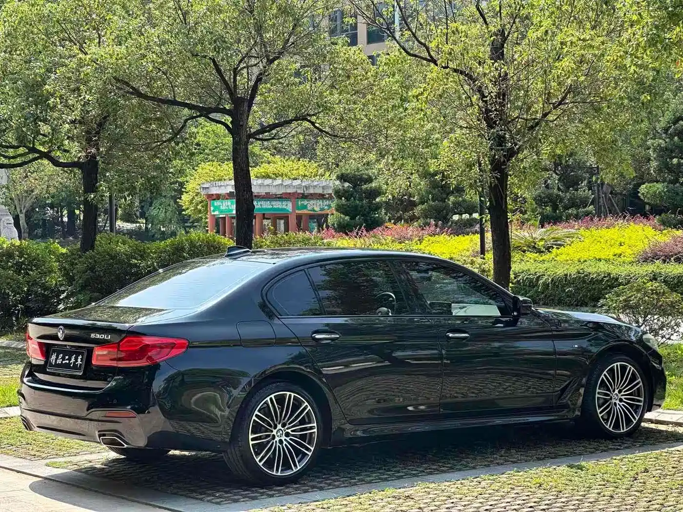 BMW 5 Series 2018 Facelift 530Li Exclusive M Sport Package фото 13
