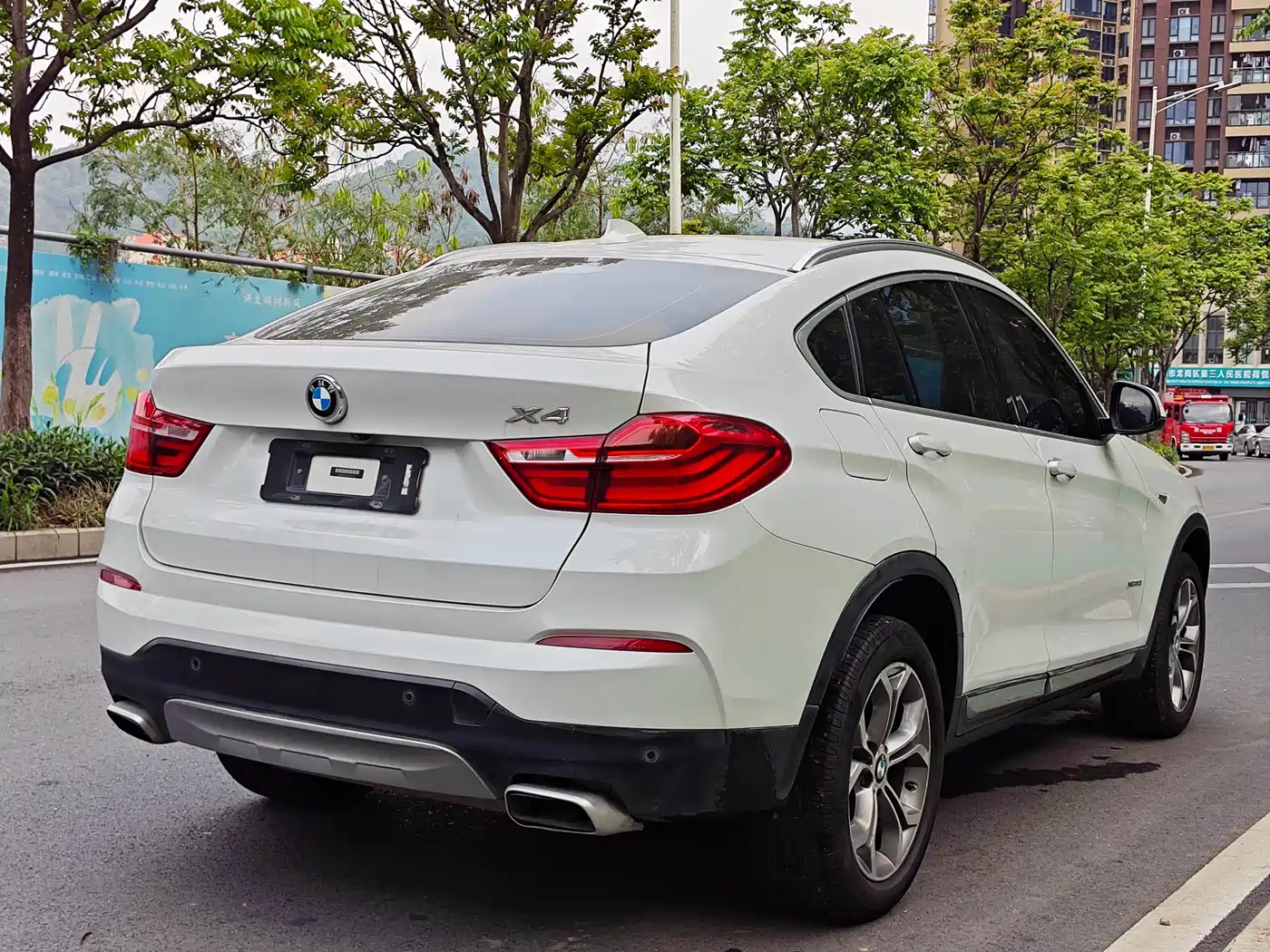 BMW X4 2014 xDrive20i X Design Package фото 16
