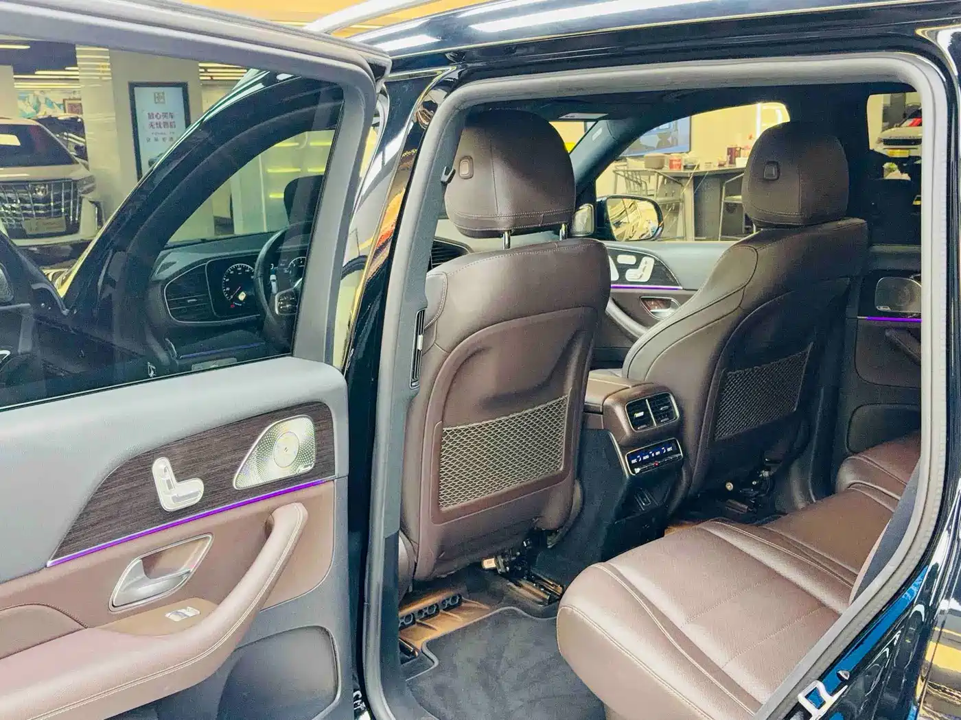 Mercedes-Benz GLS 2022 Facelift GLS 450 4MATIC Luxury фото 7