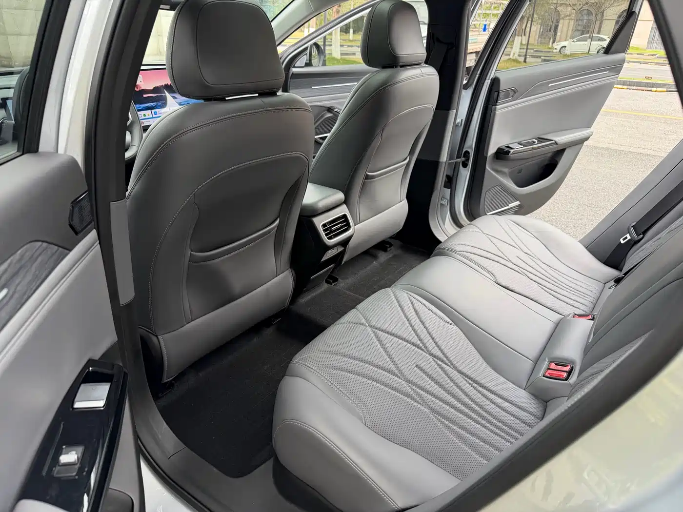 GEELY GALAXY GALAXY L6