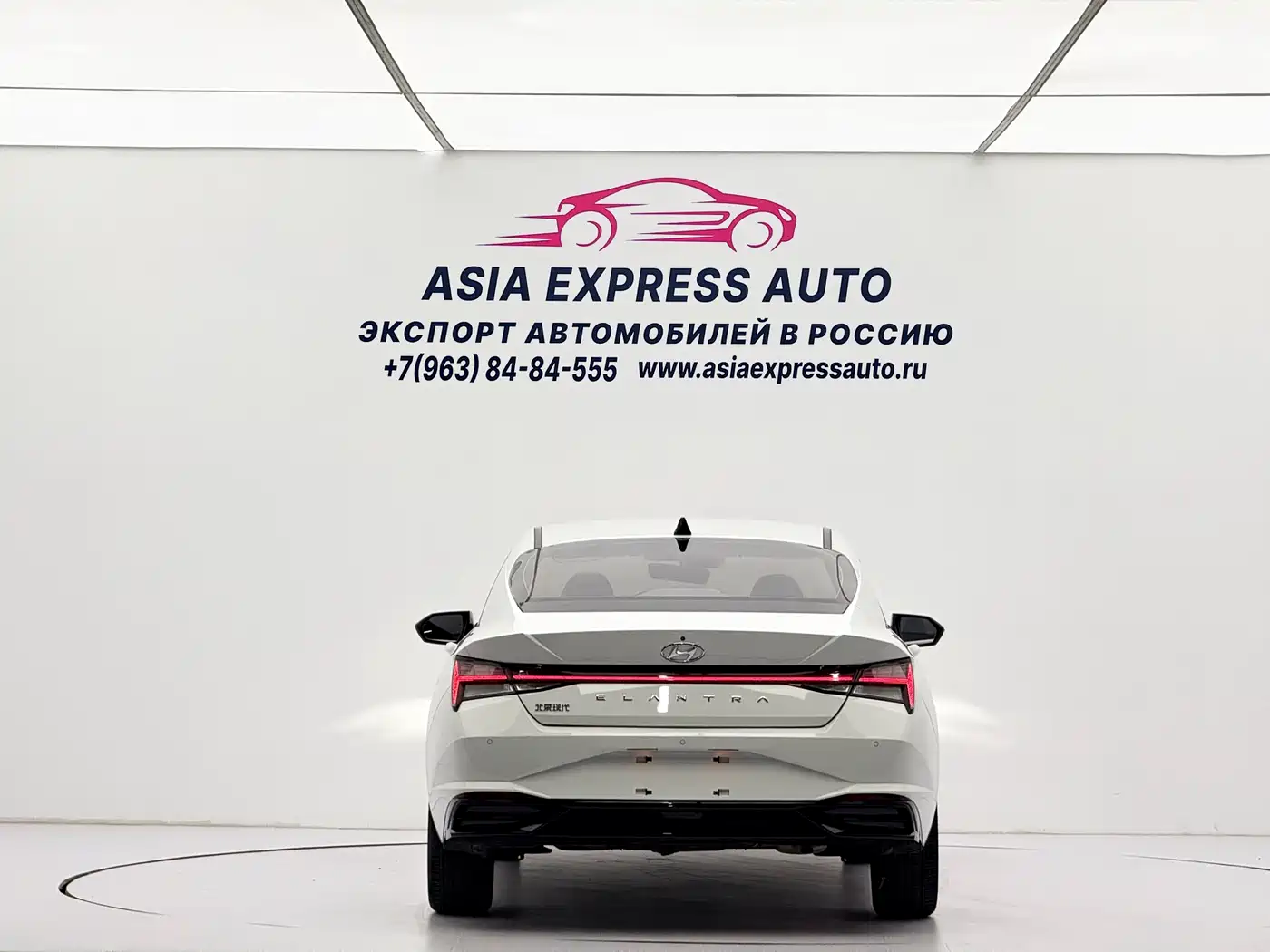 Hyundai Elantra 2023 Model 1.5L CVT LUX Premium Edition фото 5