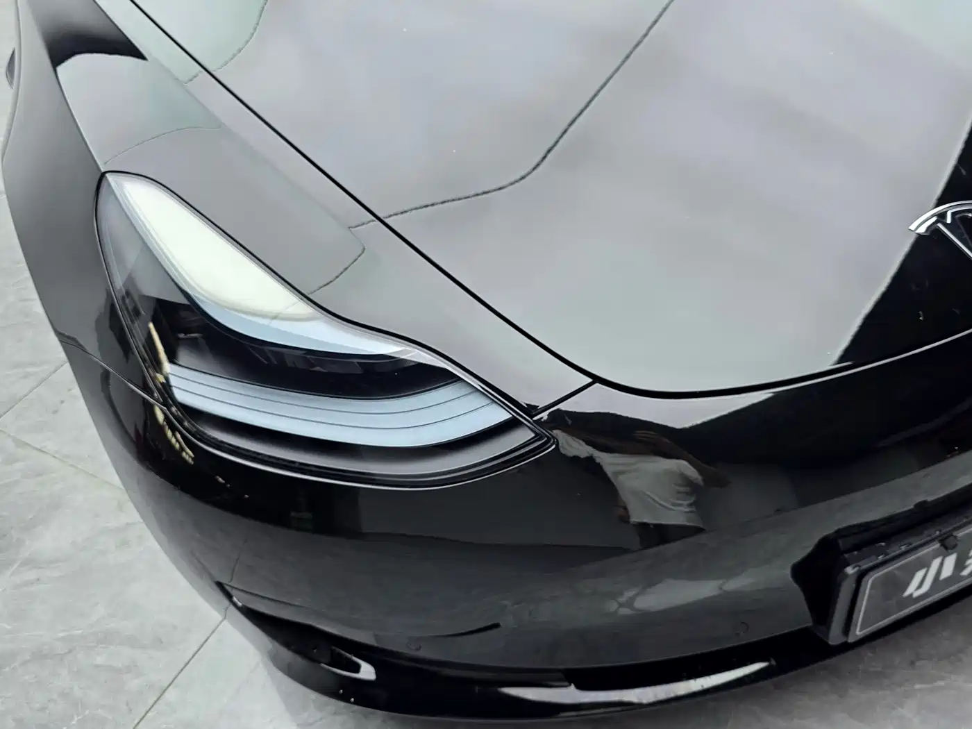 Фото 2 - Tesla Model 3