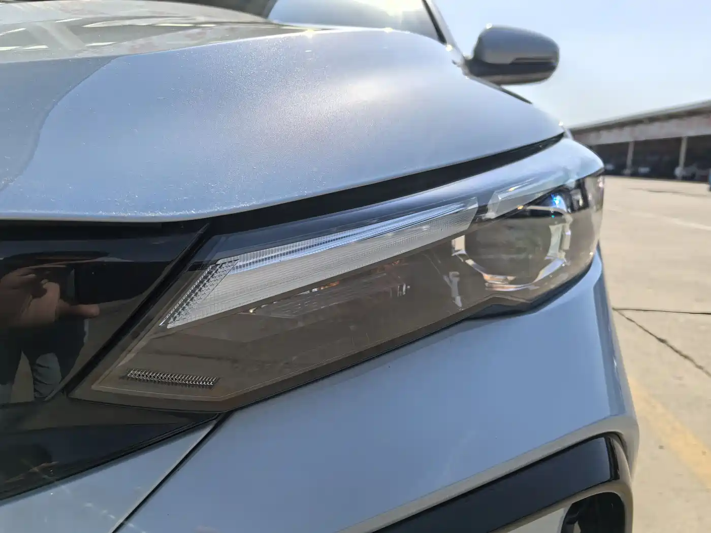 Geely Emgrand L HiP 2024 2024 Model Soaring Dragon Edition 1.5TD-DHT Pro 100KM Surpassing Type