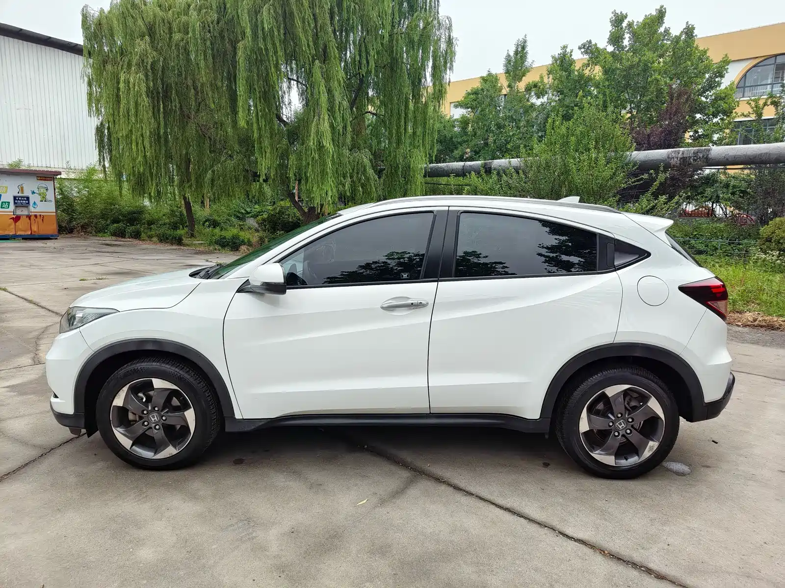 Photo 5 - Honda Vezel