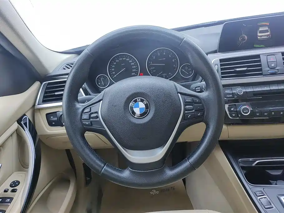 BMW 3 Series 2016 320Li Fashion Model фото 15
