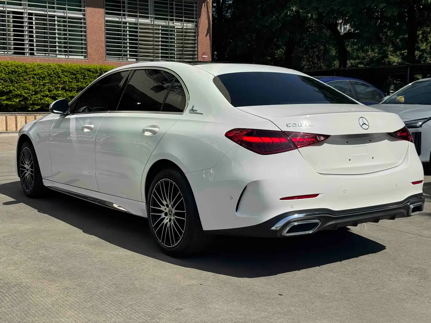 Mercedes-Benz C-Class 2022 C 260 L Sport Edition фото 3