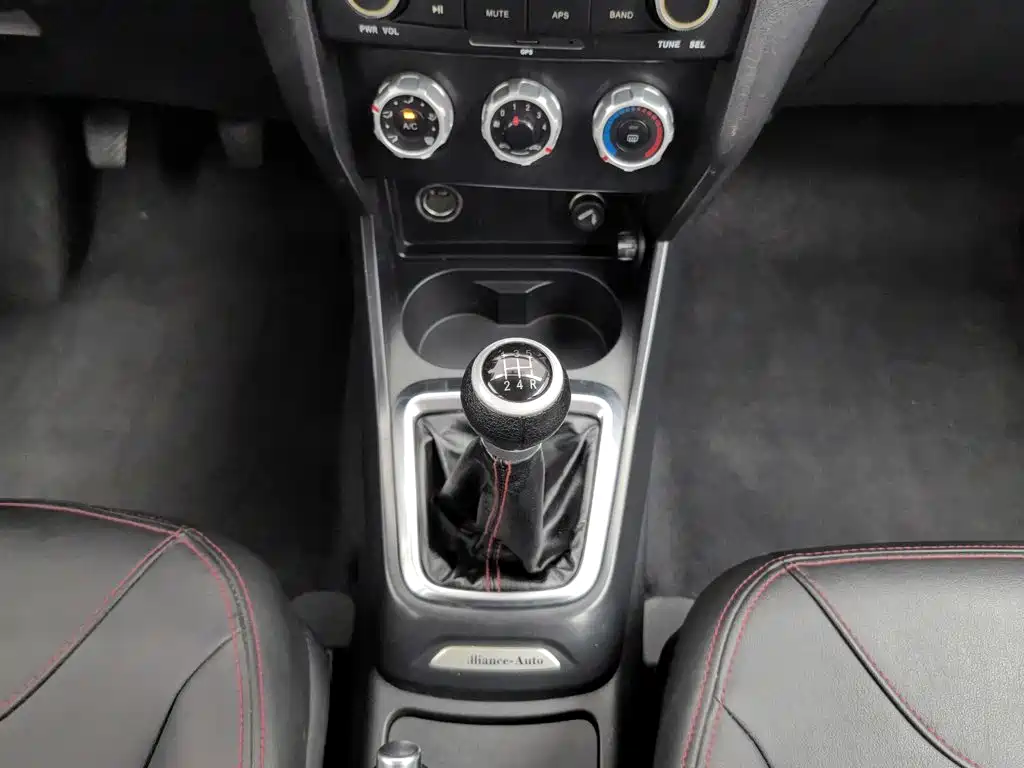 Zhonghua V3 2016 2016 1.5L Manual Comfort