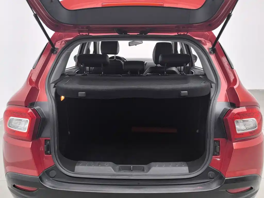Zhonghua V3 2016 2016 1.5L Manual Comfort