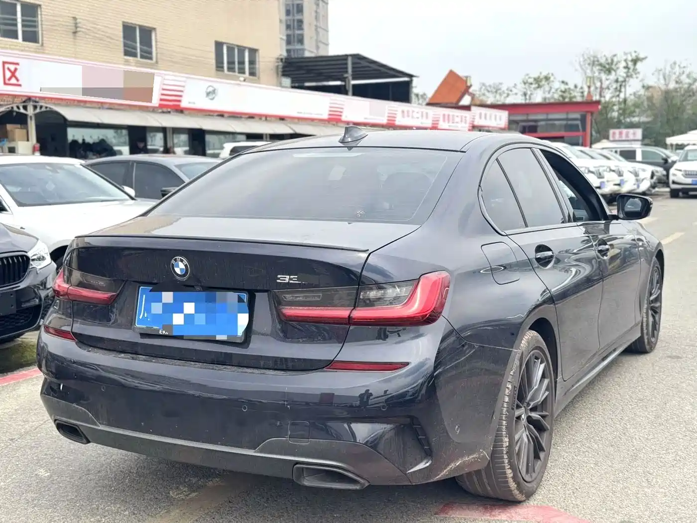 BMW 3 Series 2021 325i M Sport Night Edition фото 9