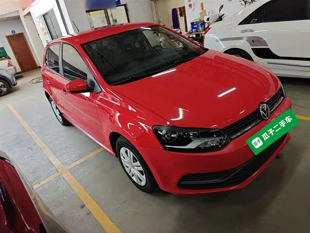 Volkswagen Polo 2016 1.4L Automatic Trend фото 4
