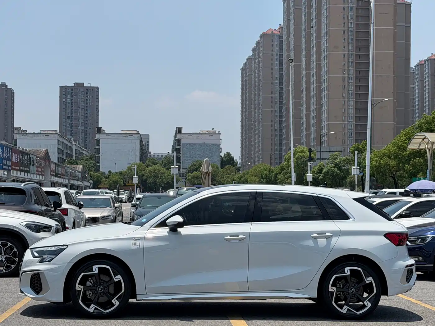 Audi A3 2023 Sportback 35 TFSI Luxury Sport фото 5