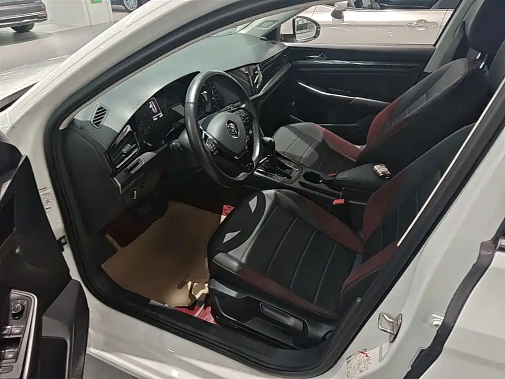 Volkswagen Bora 2019 280TSI DSG Elite Type фото 15