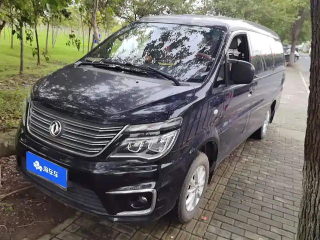  Dongfeng Fengxing Lingzhi 2018 M5L 1.6L 7-Seater Luxury