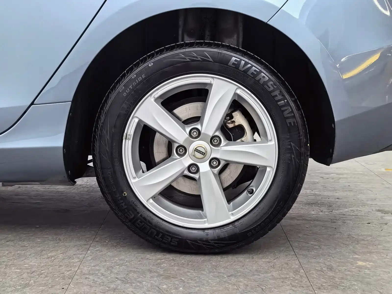 Photo 15 - Volvo V40