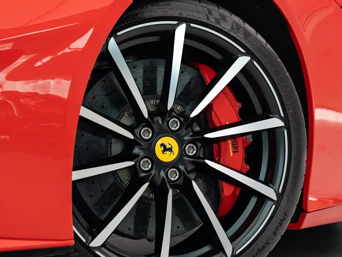 Ferrari F12berlinetta 2014 2013 6.3L Standard