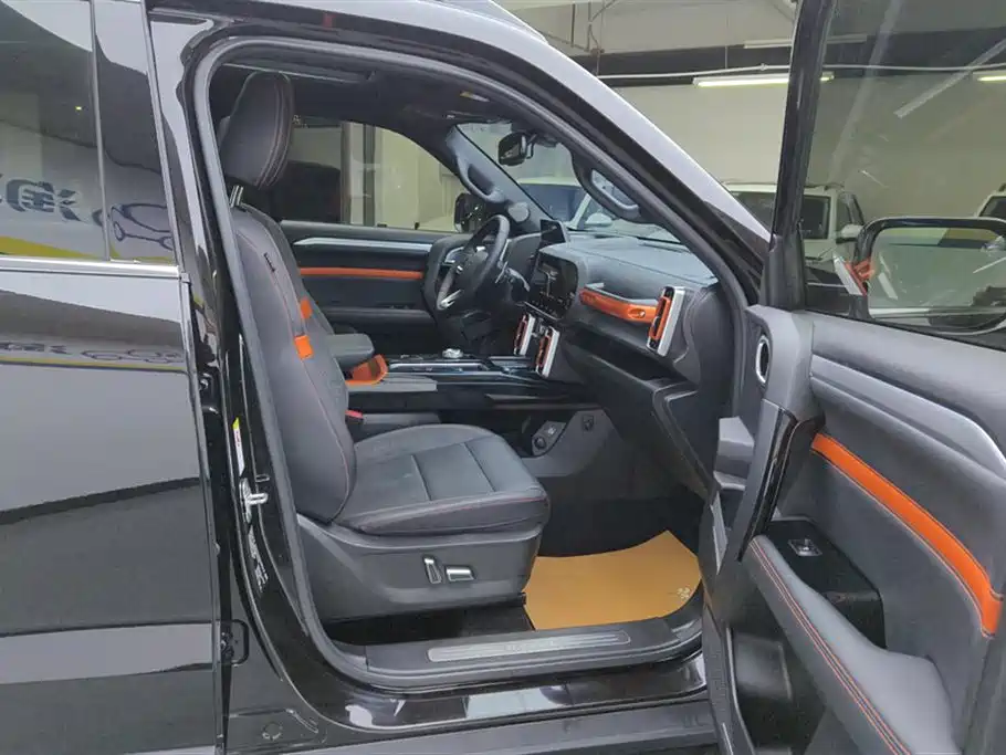 Haval Big Dog 2021 Facelift 2.0T DCT AWD Howling Celestial Dog Edition фото 8