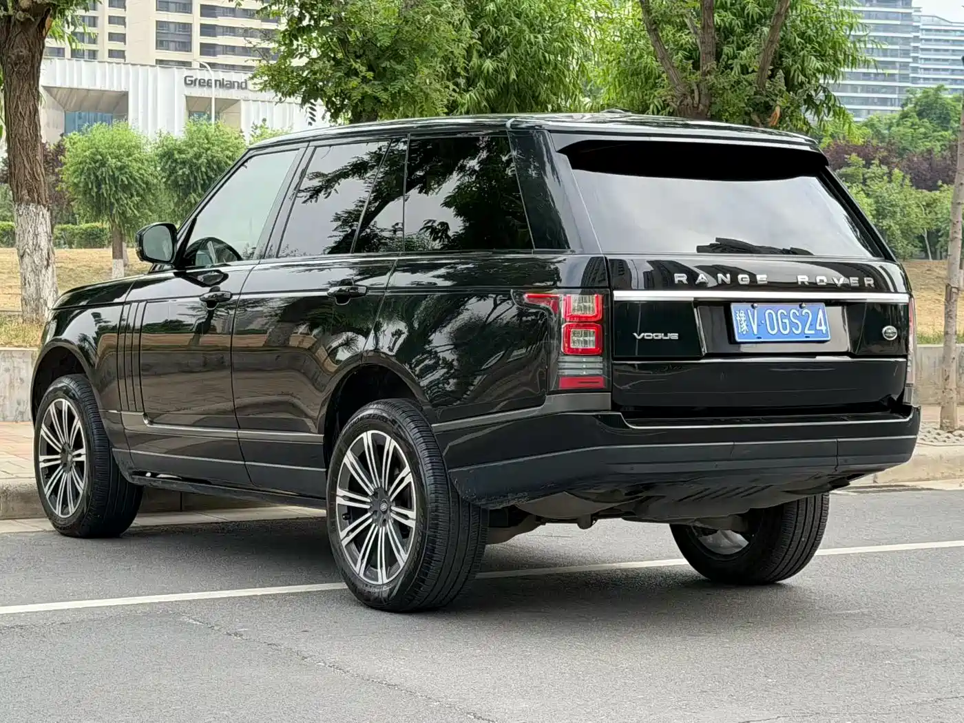 Land Rover Range Rover 2014 3.0 TDV6 Vogue SE фото 7
