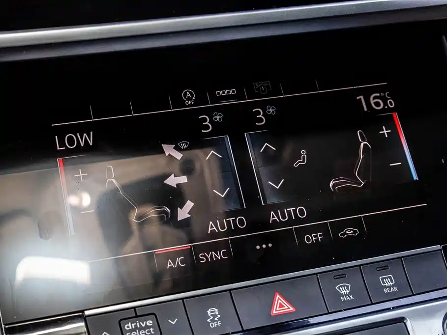 Audi A7L 2024 45TFSI S-line Dream Edition Crystal Package фото 32