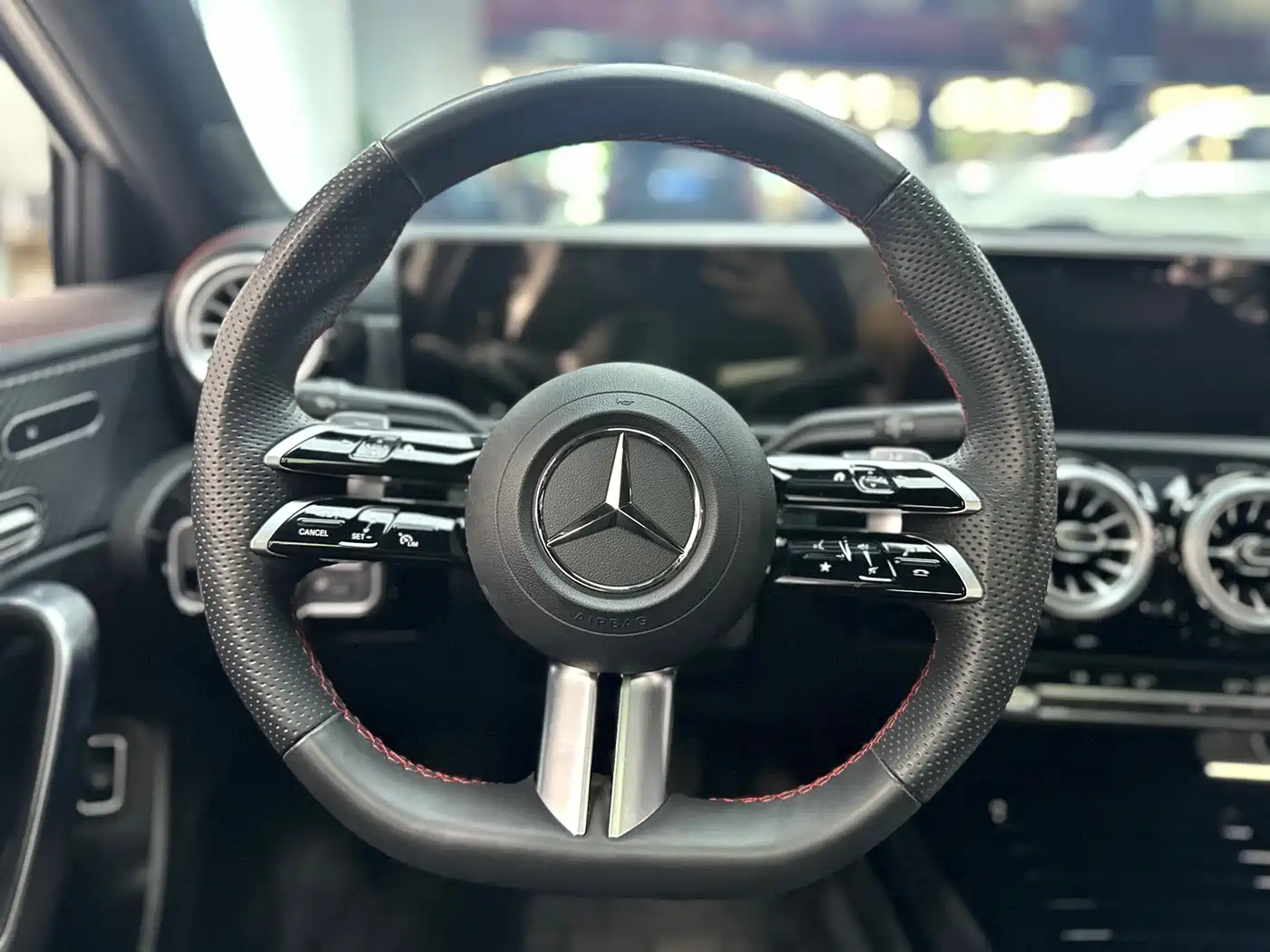 Mercedes-Benz A-Class 2025 A 200 L Fashion Edition фото 6