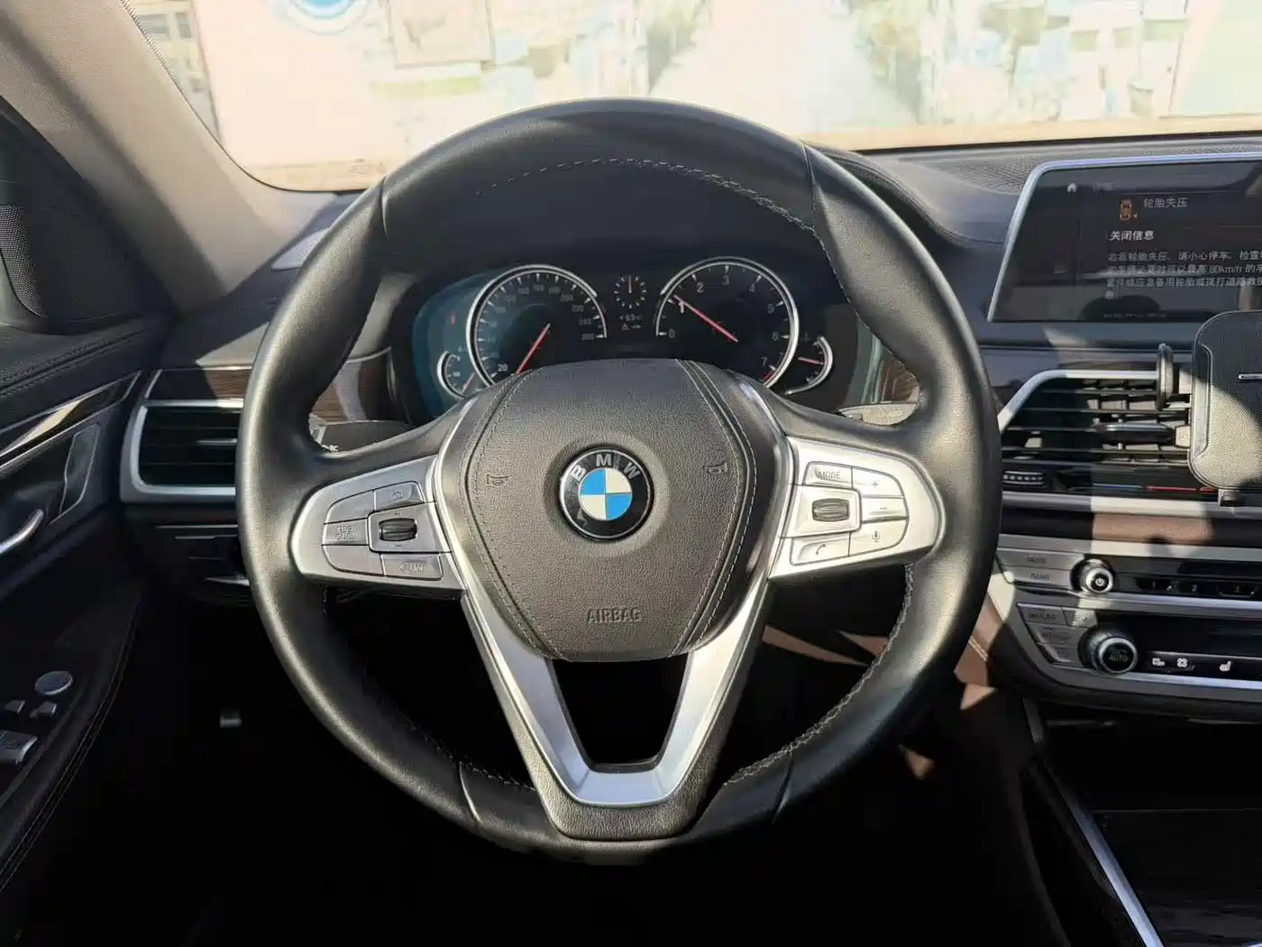 BMW 7 Series 2018 730Li Leading Type Excellence Package фото 6