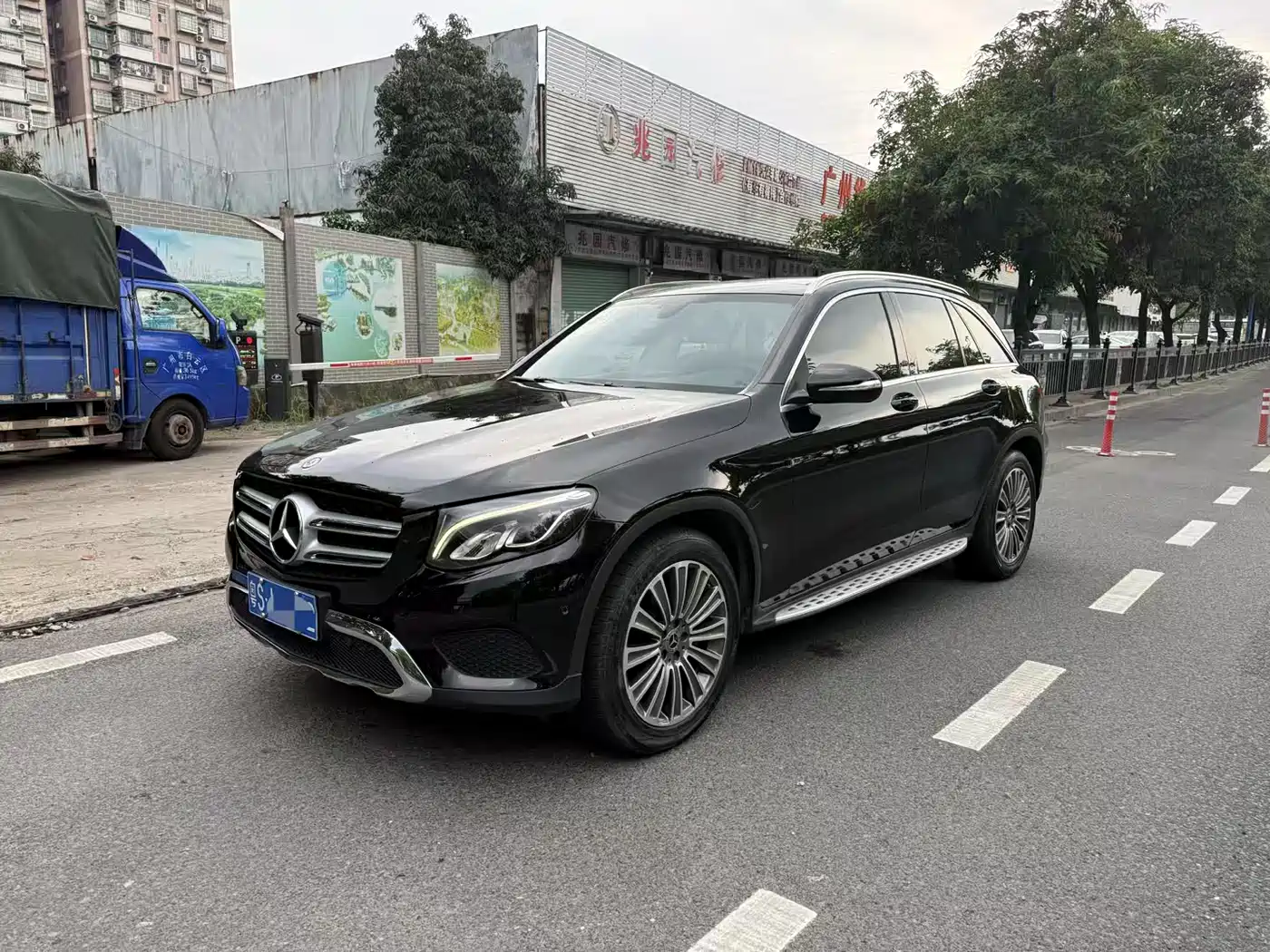 Mercedes-Benz GLC 2017 GLC 200 4MATIC
