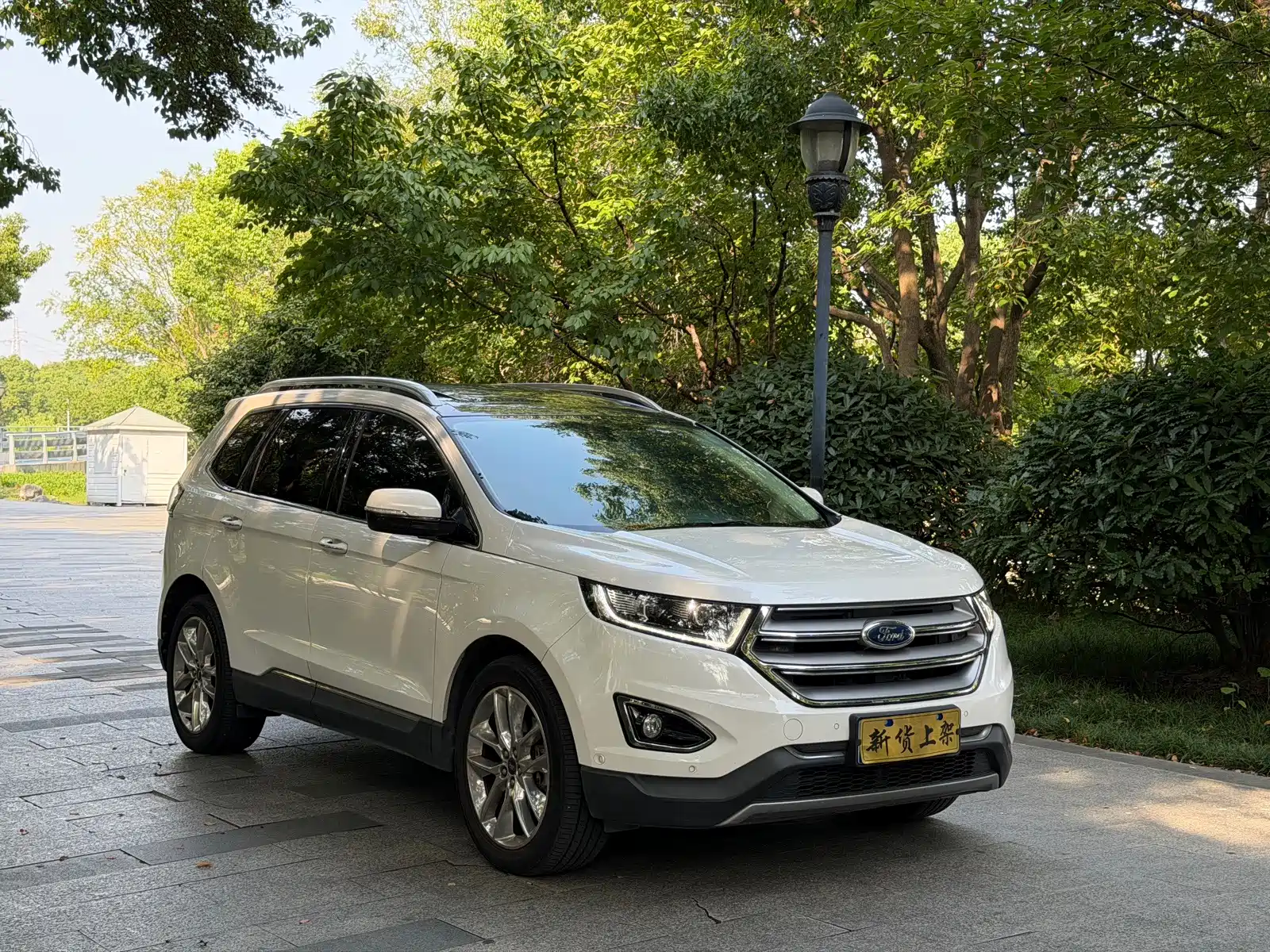 Фото 3 - Ford Edge