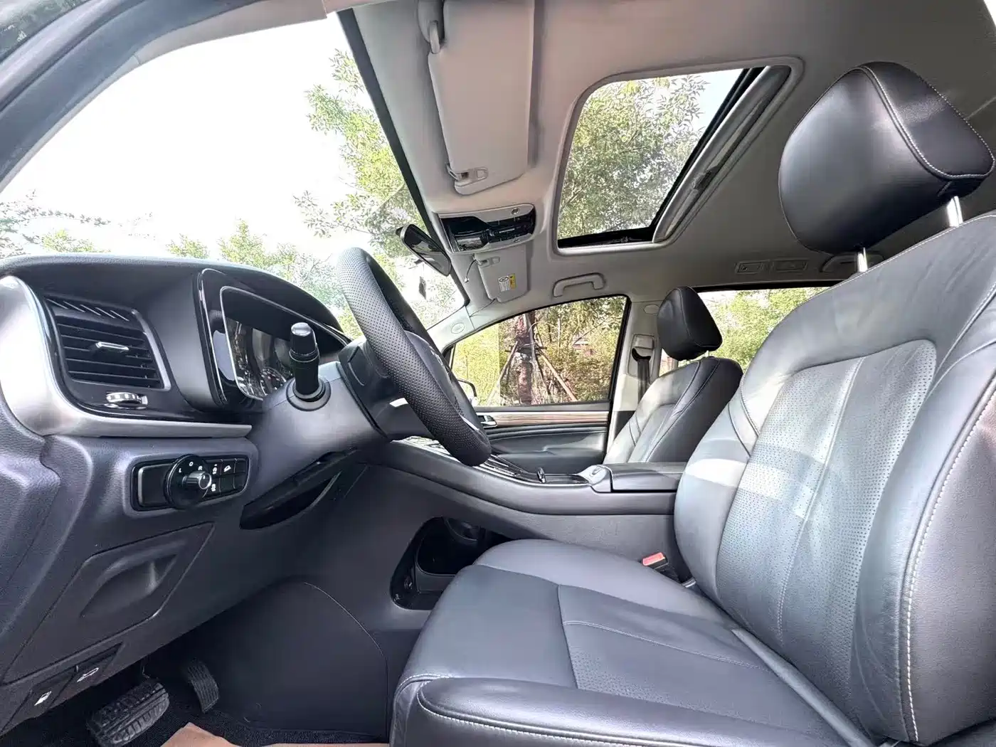 GAC Trumpchi Trumpchi M8 2021 Leading Show Series 390T Premium Edition фото 20