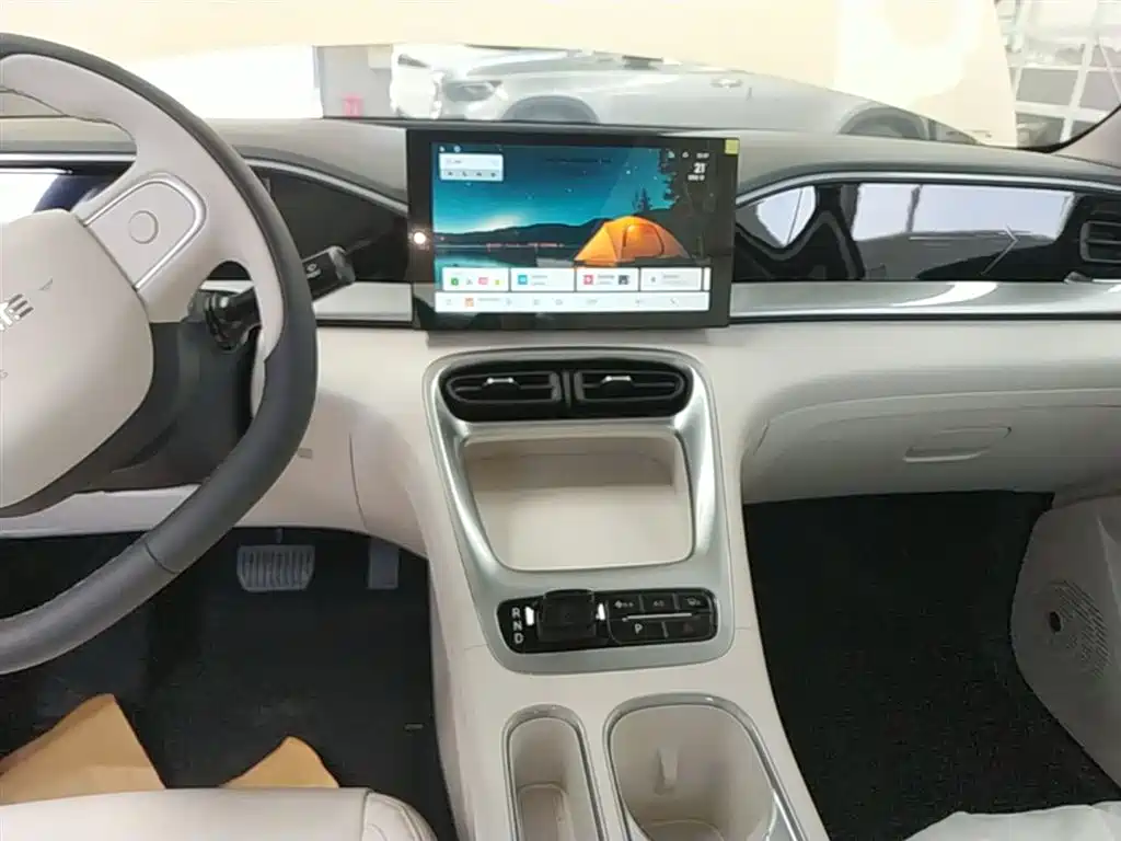 Geely Galaxy Starry Wish 2026 Edition 310km Youth Version фото 13