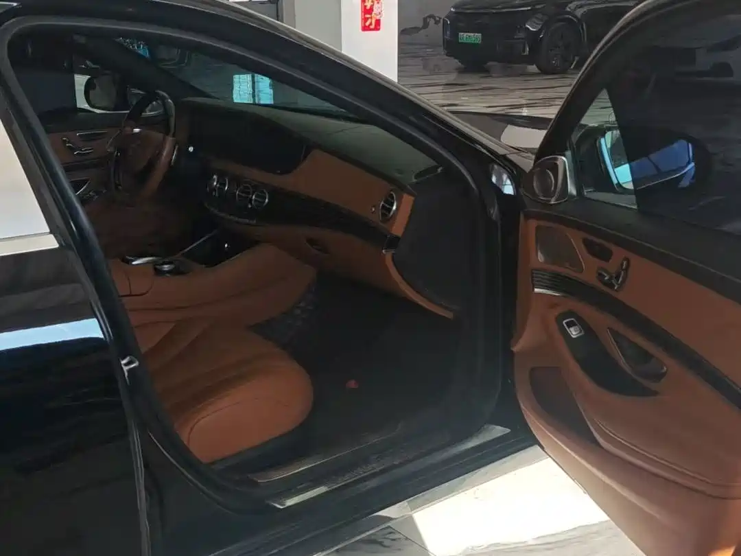 Mercedes-Benz S-Class 2014 S 320 L Business фото 2