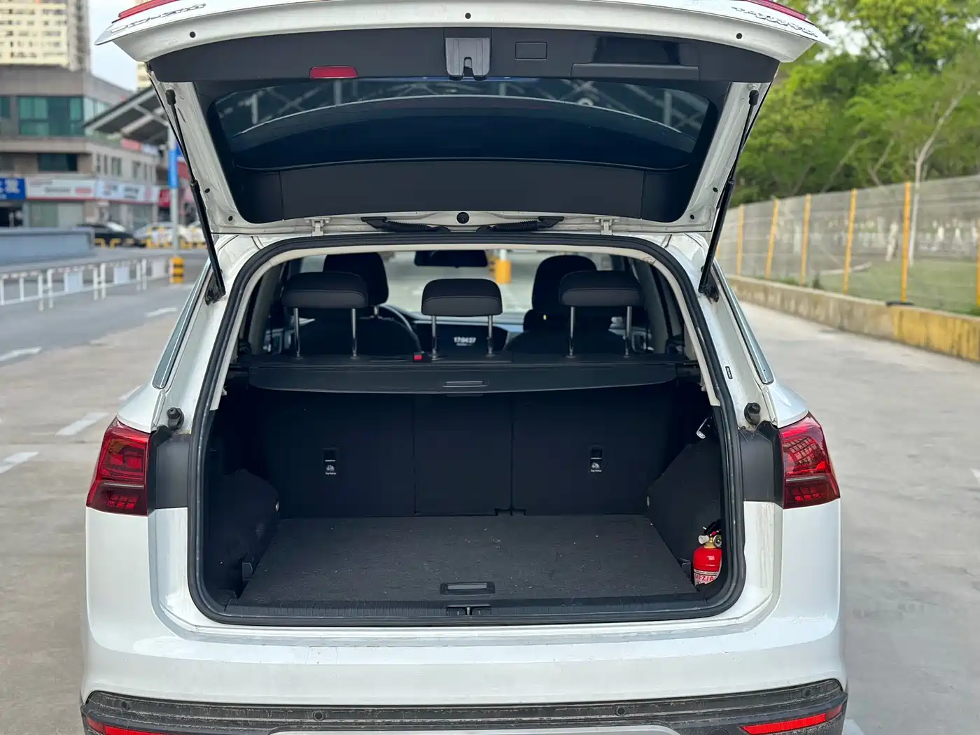 Volkswagen Tayron 2019 330TSI 2WD Luxury China VI фото 10