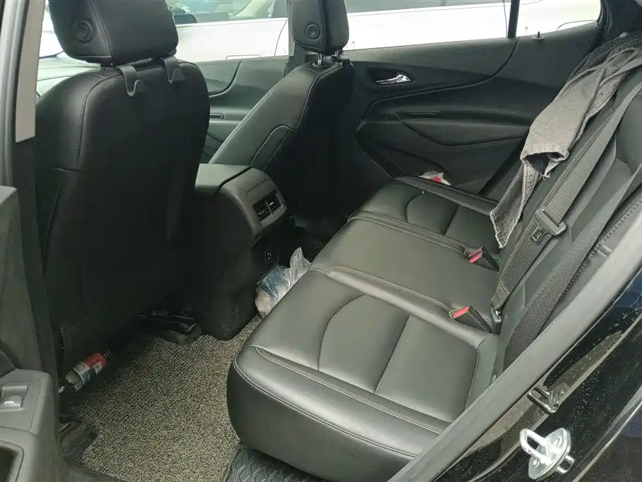 Chevrolet Equinox 2022 535T Galloping Edition фото 11