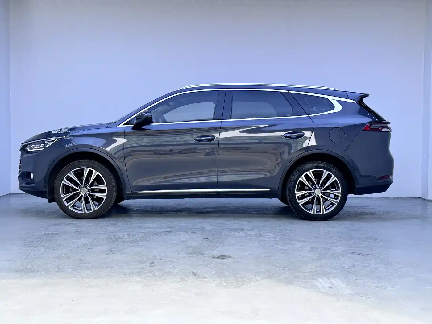 BYD Tang 2018 2.0T Automatic Smart Connection Noble Edition 7-Seater China V фото 7