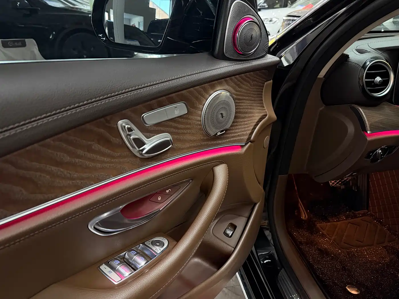 Mercedes-Benz E-Class 2020 Facelift E 260 L фото 8