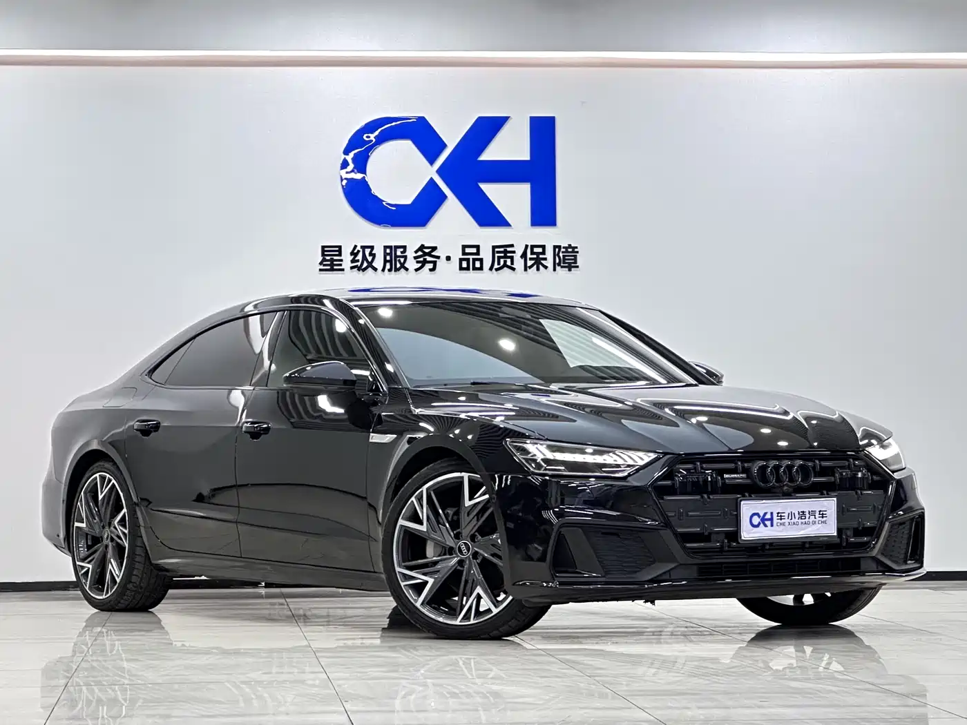 Audi A7L 2024 45 TFSI quattro S-line Black Warrior Edition фото 3