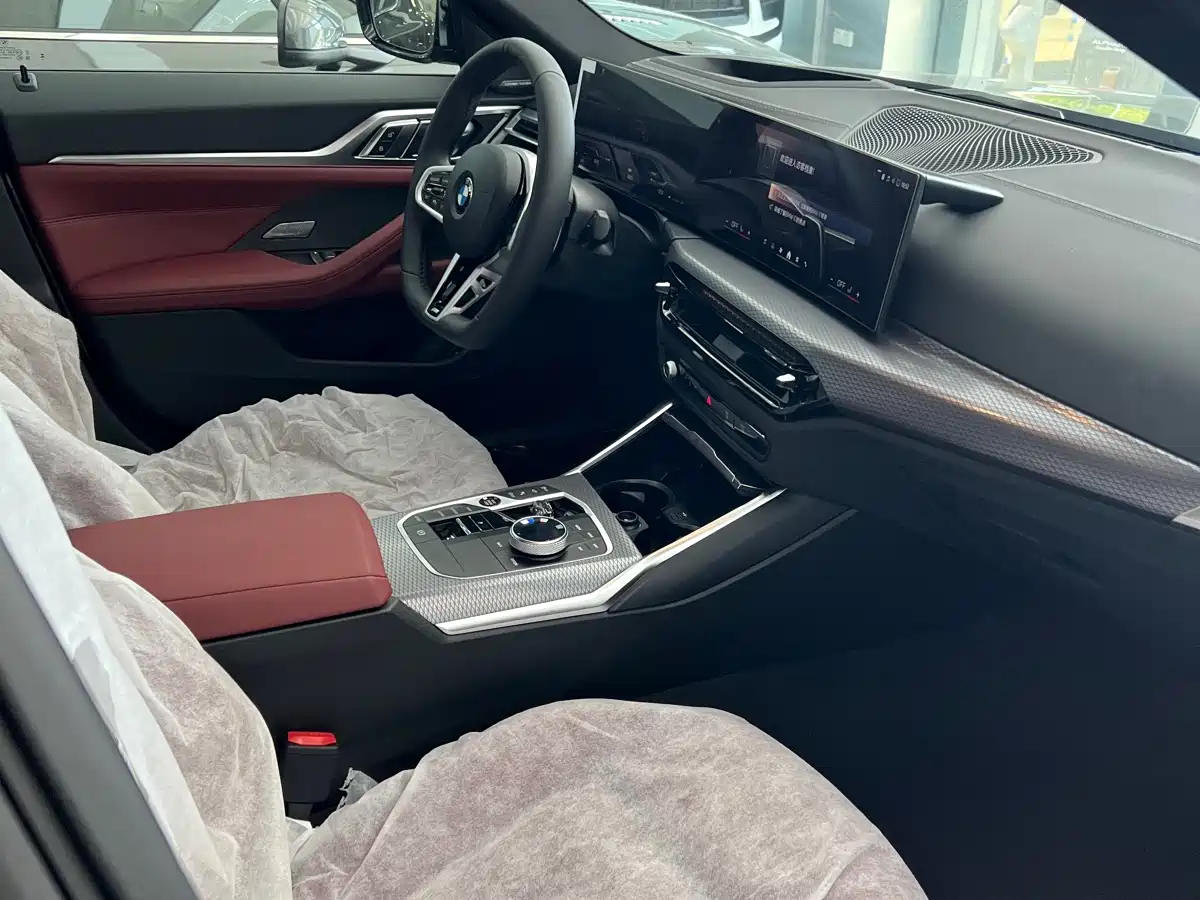 BMW 4 Series фото 7