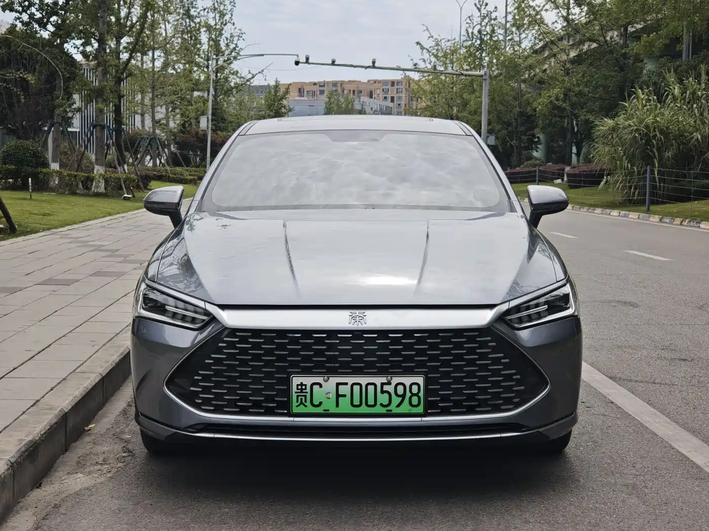 BYD Qin PLUS 2021 DM-i 55KM Flagship фото 2