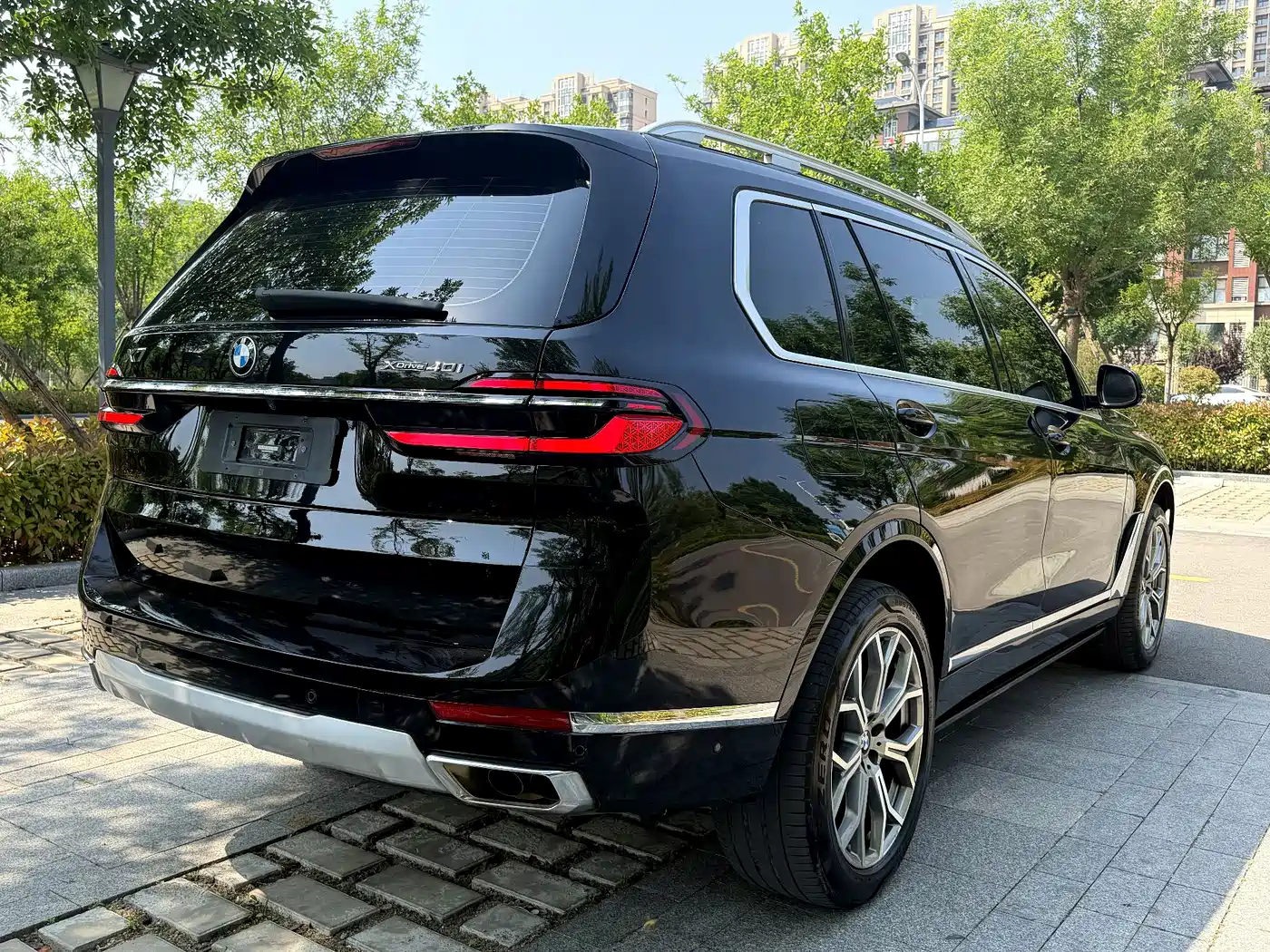 BMW X7 2023 xDrive40i Leading Luxury Package фото 4