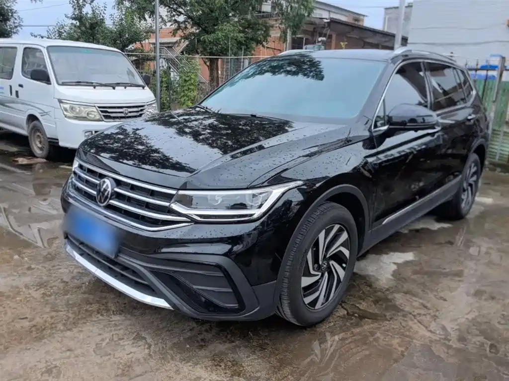 Volkswagen Tiguan L 2025 Model 300TSI Auto 2WD Dragon Edition