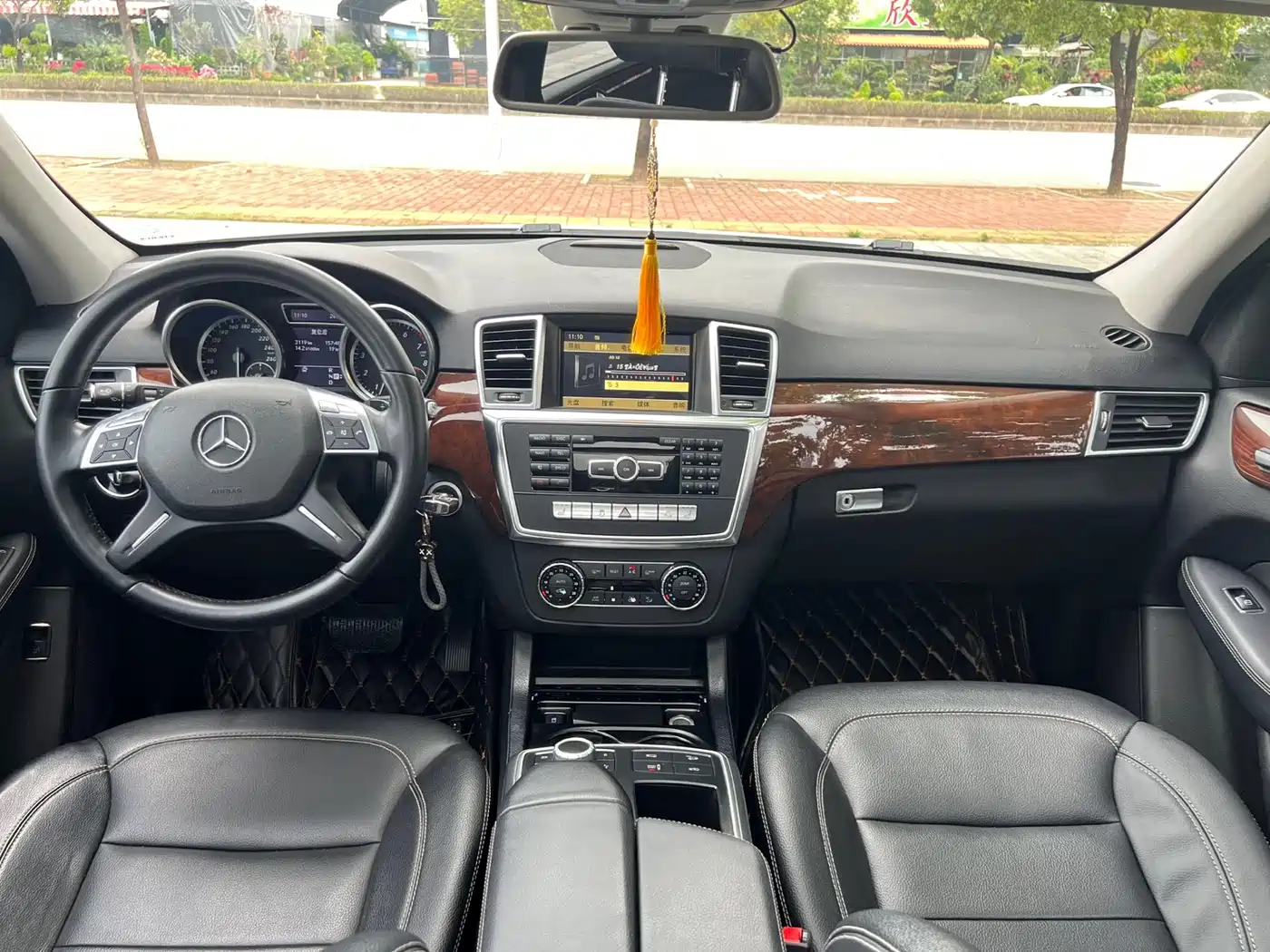 Mercedes-Benz M-Class 2012 Model ML 350 Dynamic фото 5