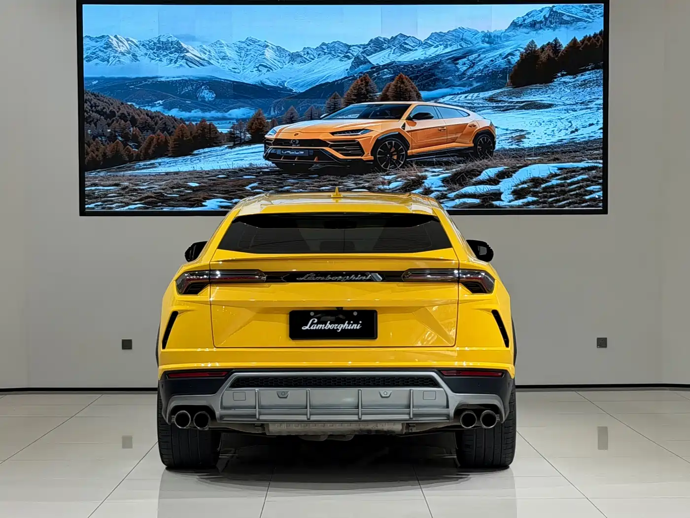Lamborghini Urus 2018 4.0T V8 фото 4