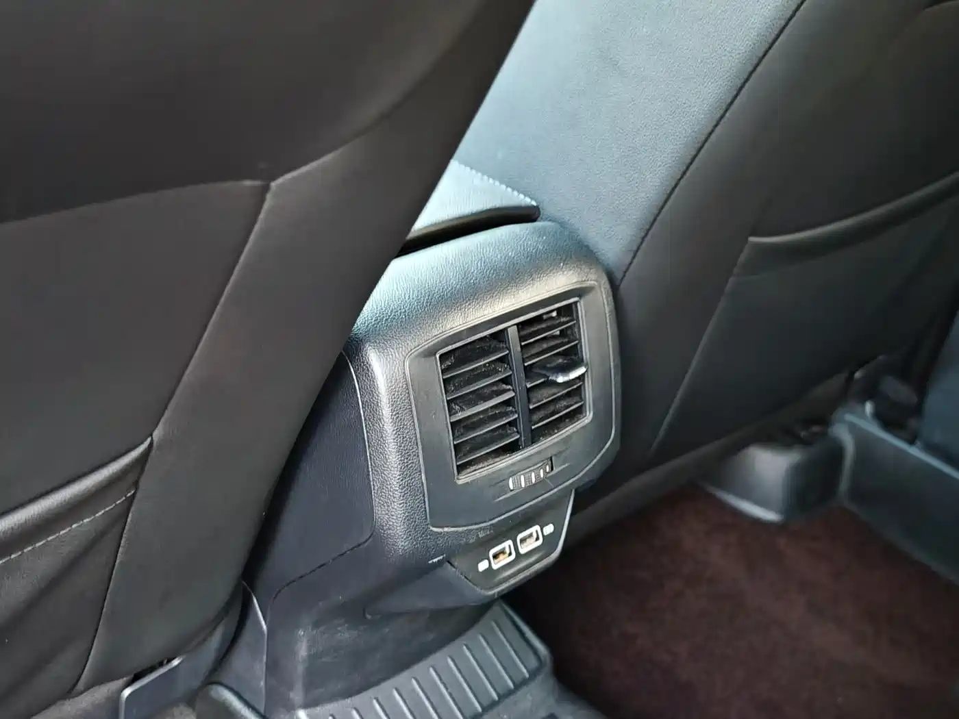 Volkswagen T-ROC 2019 280TSI DSG 2WD Comfort Type China V фото 7