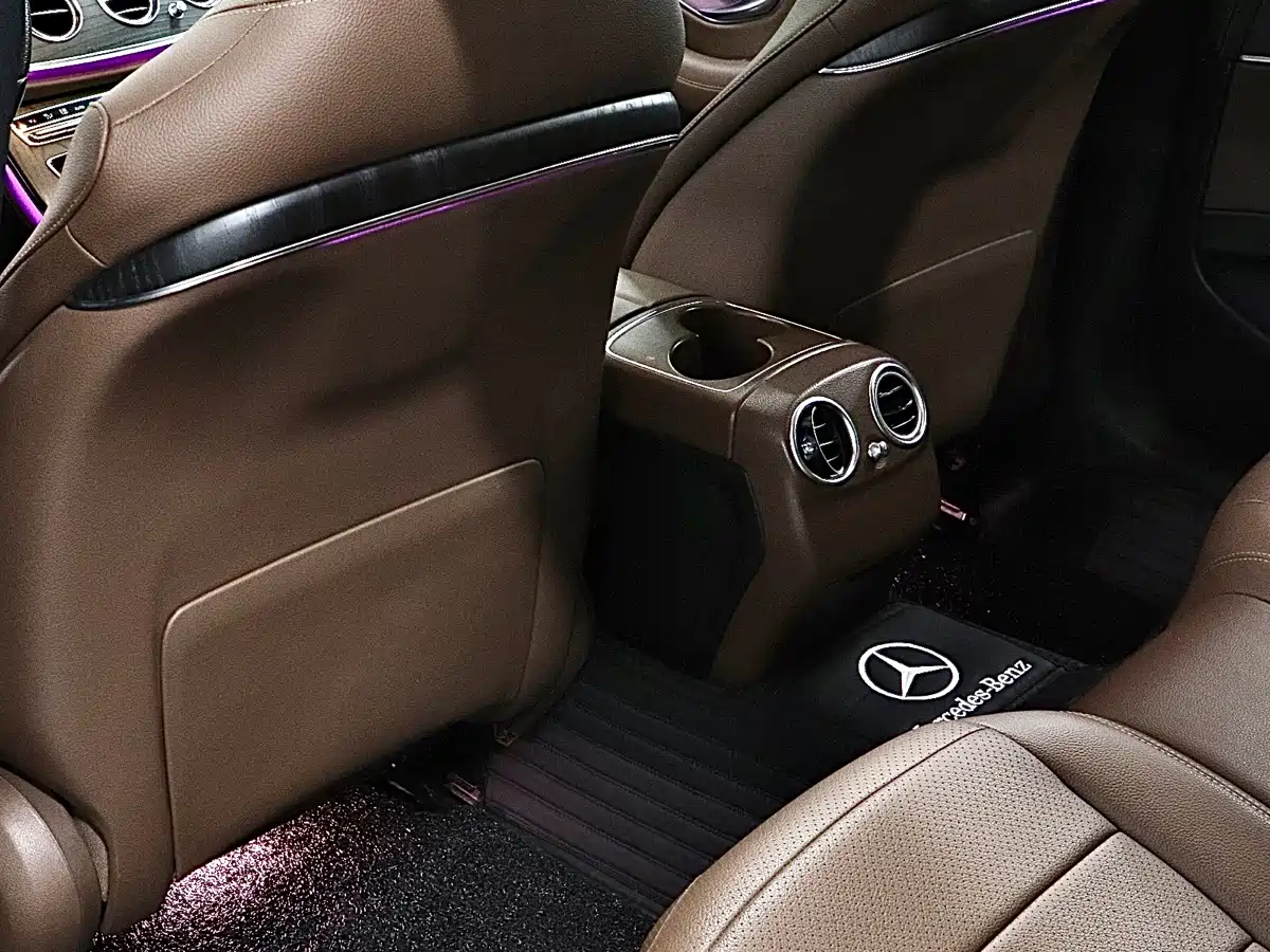 Mercedes-Benz E-Class 2019 E 260 L Sport фото 13