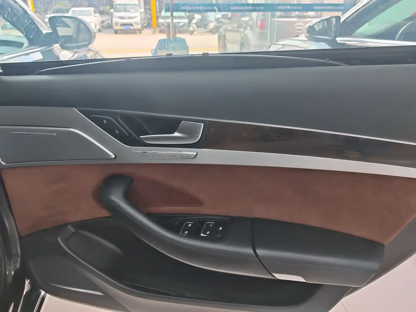 Audi A8 2016 A8L 45 TFSI quattro Luxury фото 5
