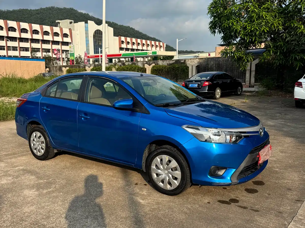 Toyota Vios 2014 1.3L Automatic Stylish Edition фото 3