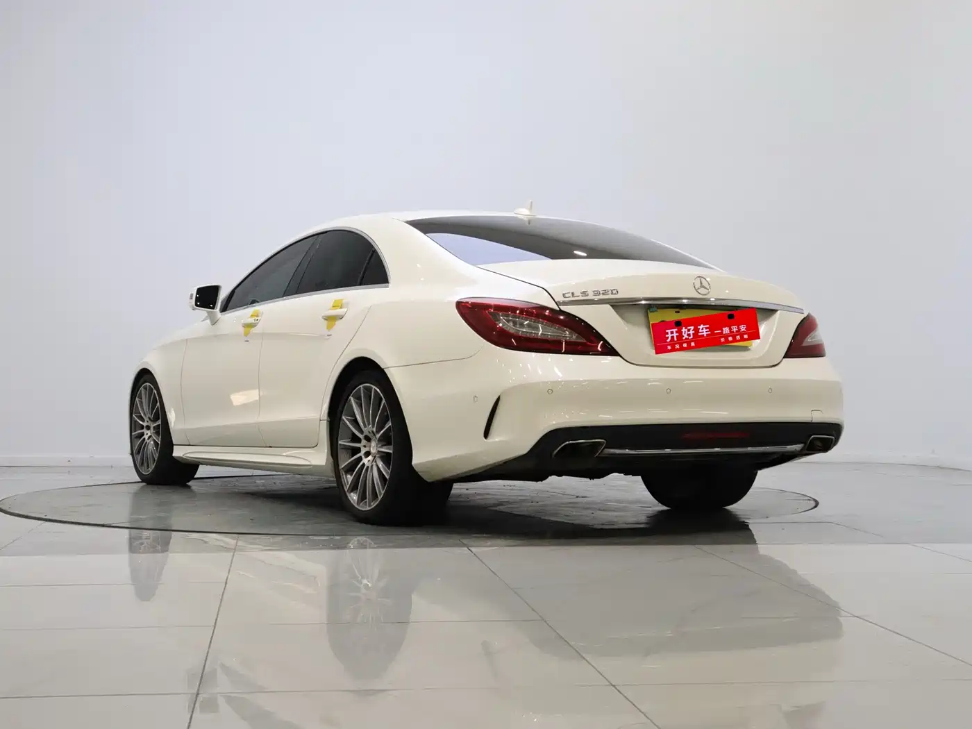 Mercedes-Benz CLS 2016 CLS 320 Edition фото 3