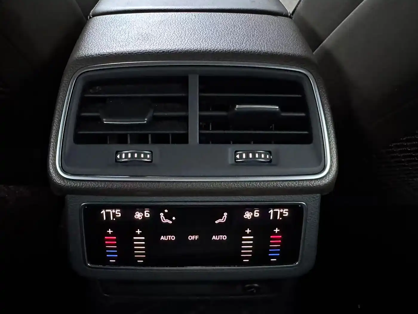 Audi A7L 2024 45TFSI S-line Dream Edition Crystal Package фото 14