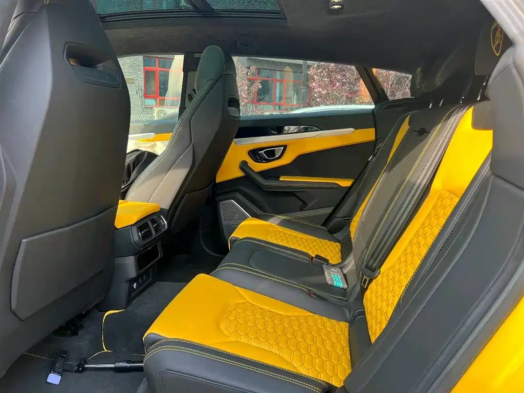 Lamborghini Urus 2021 4.0T V8 фото 5